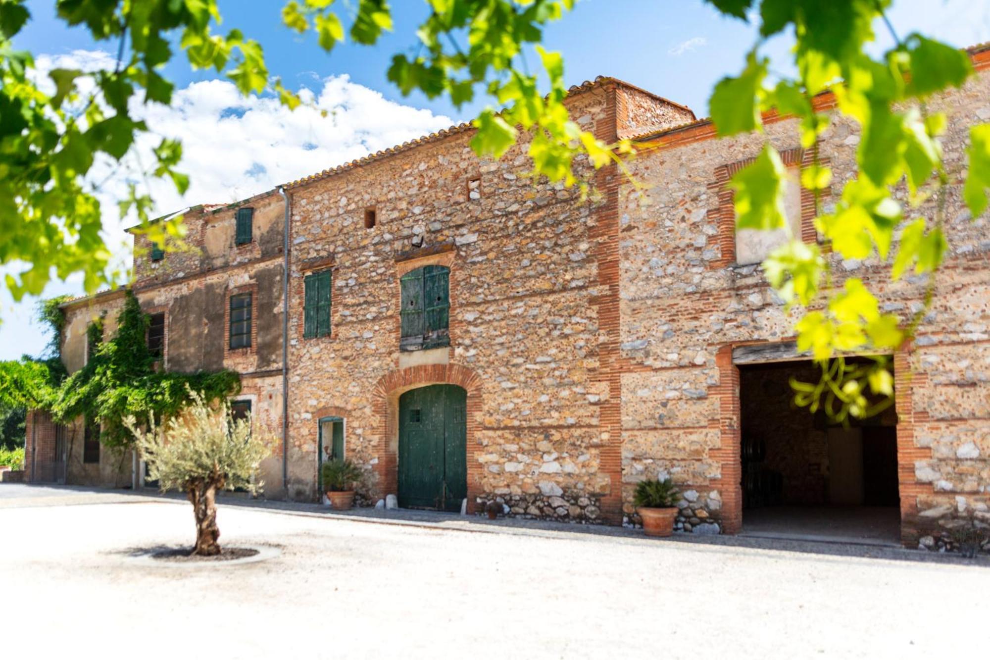 Chateau Lauriga Thuir Luaran gambar