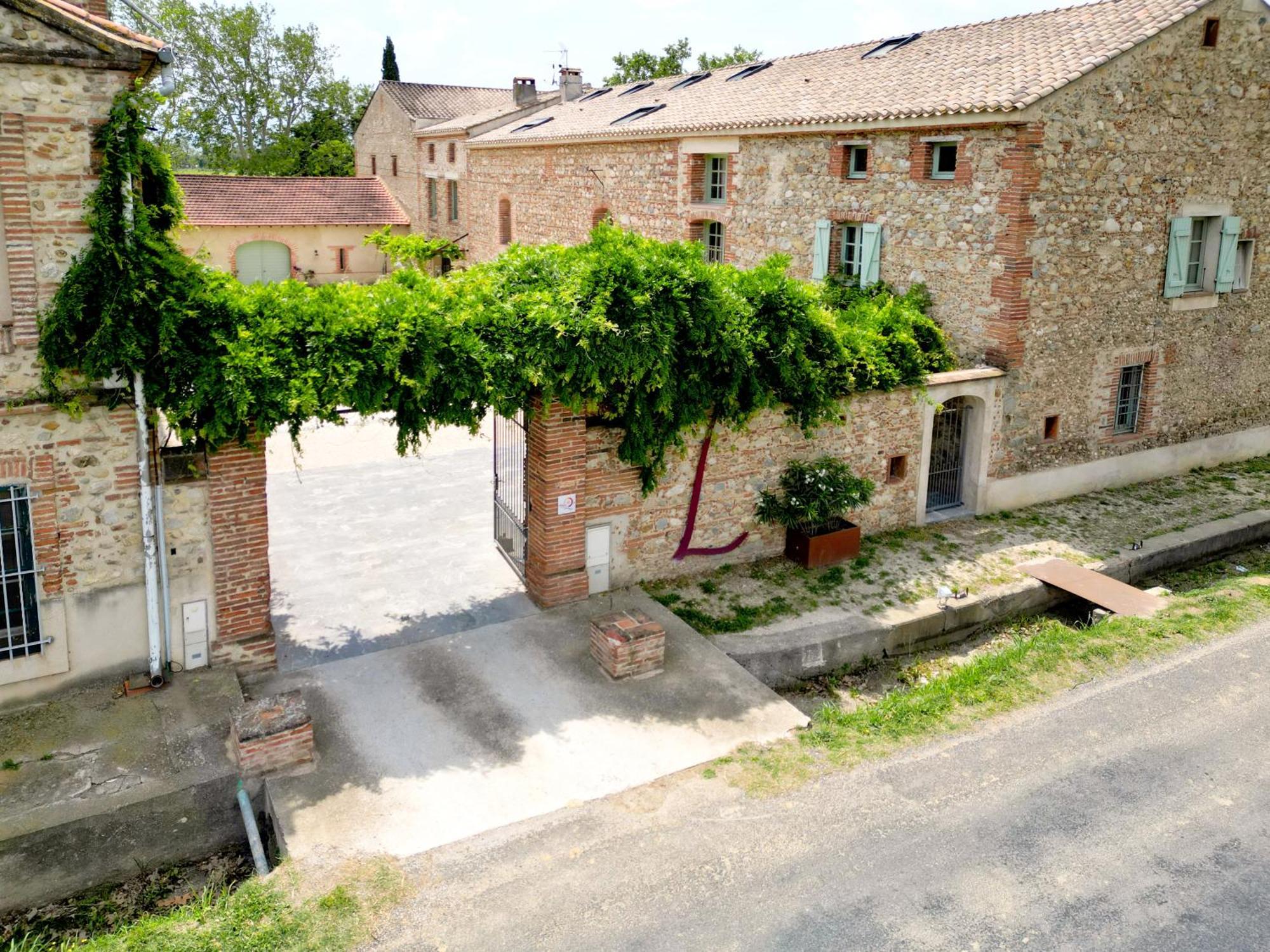 Chateau Lauriga Thuir Luaran gambar